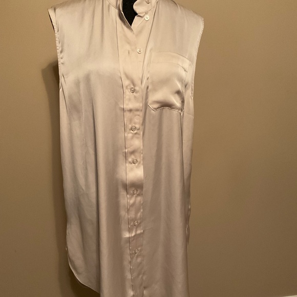 Long sleeveless button up shirt M - Picture 1 of 7